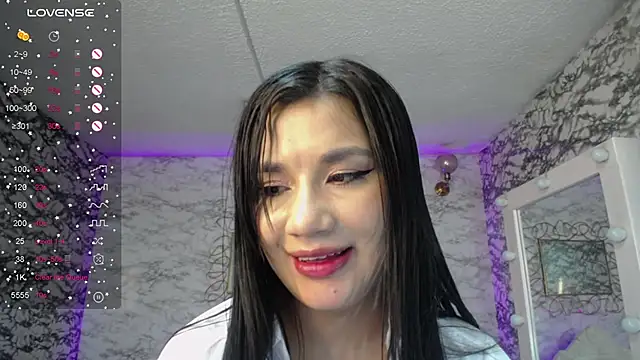 Snapshot of Violetta_Jhonson_v_ chatting on January 10, 5:26 am Violetta Jhonson v online show from January 10, 5:26 am