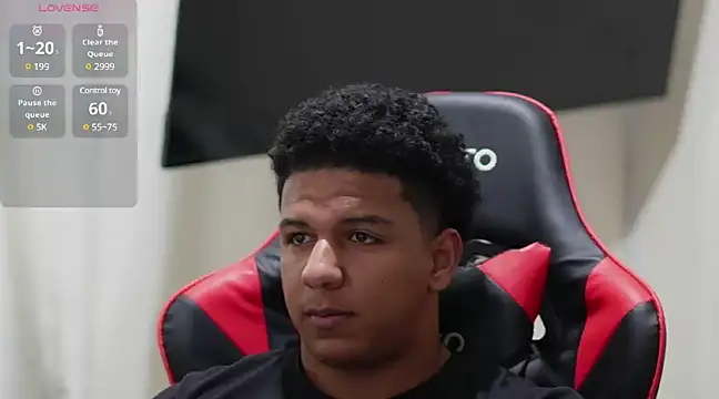 Snapshot of May_Dylan1 chatting on December 28, 3:04 am May Dylan1 online show from December 28, 3:04 am