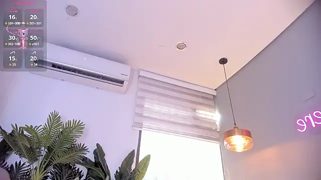 stephanymonroe online show from March 15, 5:31 pm