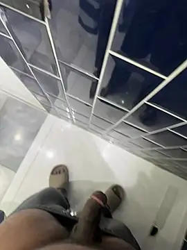 Snapshot of Rahul_sub chatting on February 13, 8:14 am Rahul sub online show from February 13, 8:14 am