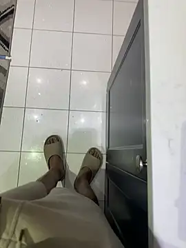 Snapshot of Rahul_sub chatting on February 21, 10:56 pm Rahul sub online show from February 21, 10:56 pm