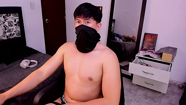 Snapshot of setsuna10 chatting on March 4, 11:43 pm setsuna10 online show from March 4, 11:43 pm