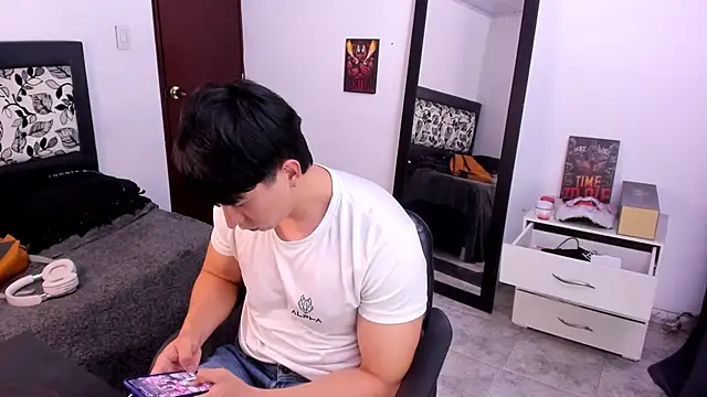 Snapshot of setsuna10 chatting on March 15, 11:28 pm setsuna10 online show from March 15, 11:28 pm