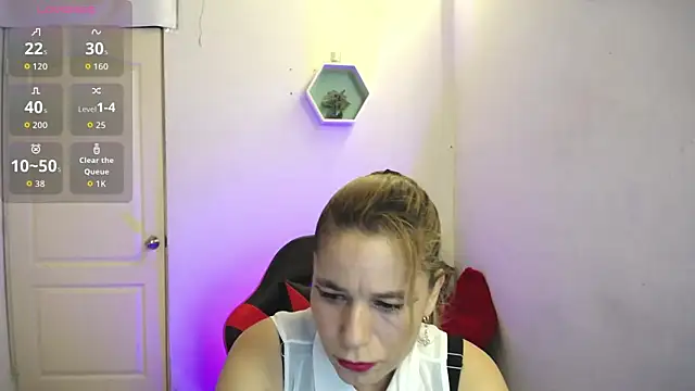 AuroraRojas online show from November 12, 11:30 pm