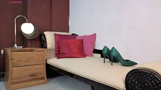 Gabriella gh online show from October 1, 8:35 pm