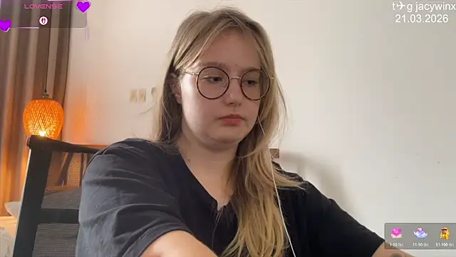 JacyWinslat online show from March 21, 12:23 am