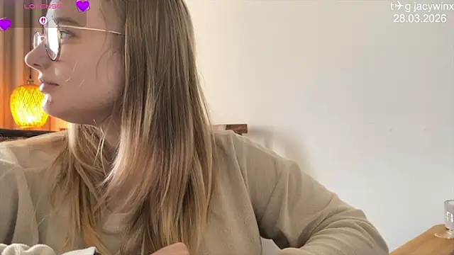 JacyWinslat online show from March 28, 10:16 am