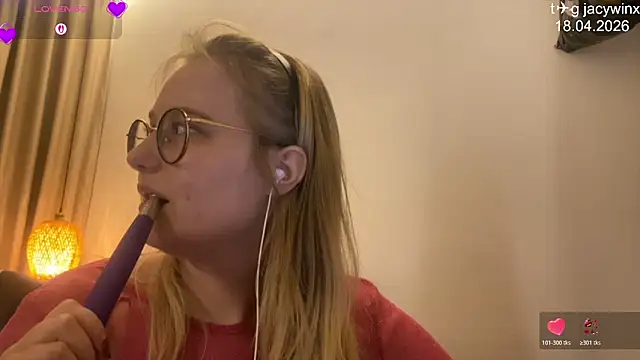 JacyWinslat online show from April 18, 7:58 pm