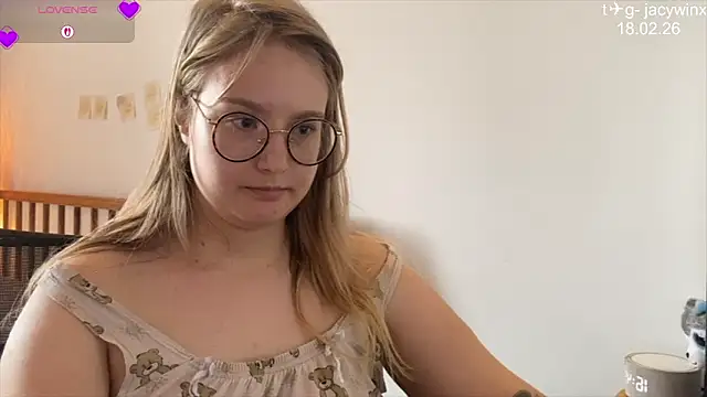 JacyWinslat online show from February 18, 9:50 am