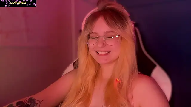 JacyWinslat online show from March 11, 5:02 pm