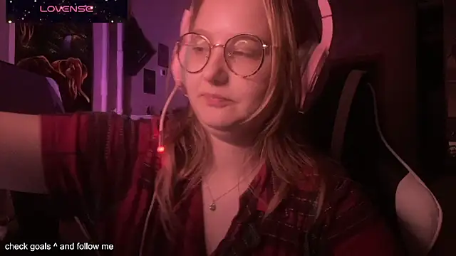 JacyWinslat online show from November 13, 4:00 pm