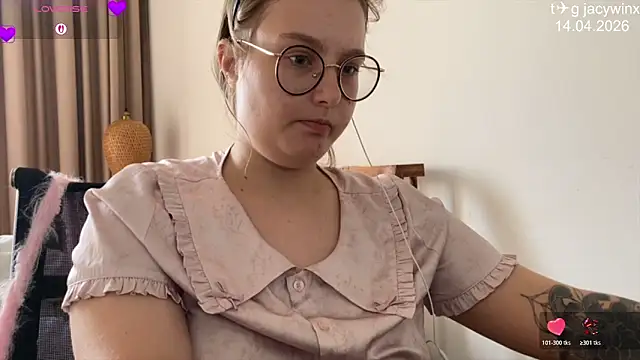 JacyWinslat online show from April 14, 9:58 am