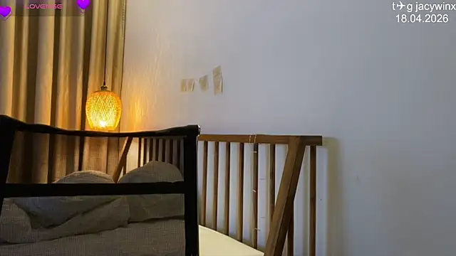 JacyWinslat online show from April 19, 11:44 am