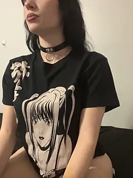 Snapshot of Pinkfairyy chatting on January 16, 2:41 am Pinkfairyy online show from January 16, 2:41 am