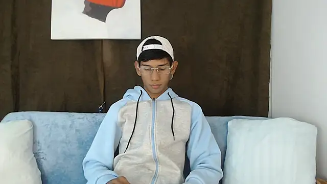 Snapshot of Nick_Collins18 chatting on November 6, 8:24 pm Nick Collins18 online show from November 6, 8:24 pm