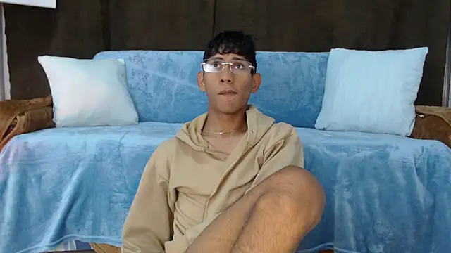 Snapshot of Nick_Collins18 chatting on November 3, 11:30 pm Nick Collins18 online show from November 3, 11:30 pm