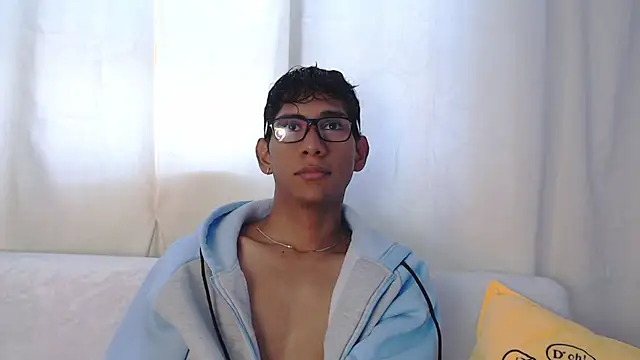 Snapshot of Nick_Collins18 chatting on November 25, 6:52 pm Nick Collins18 online show from November 25, 6:52 pm