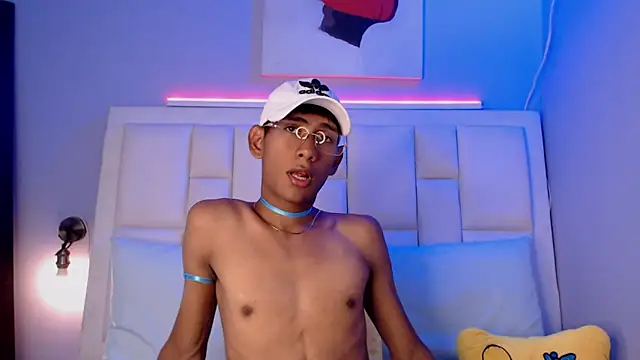 Nick Collins18 online show from January 10, 9:21 pm