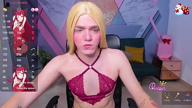 DylanRosse online show from December 19, 3:54 am