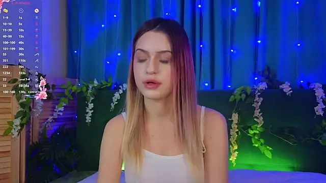 AlinaWalters online show from January 17, 9:40 pm