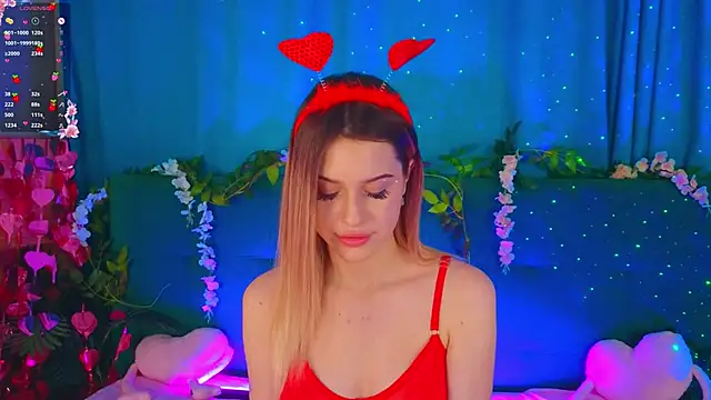 AlinaWalters online show from February 13, 8:42 pm