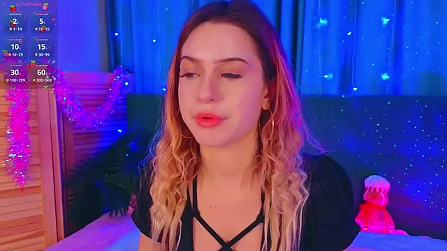 AlinaWalters online show from December 18, 8:34 pm