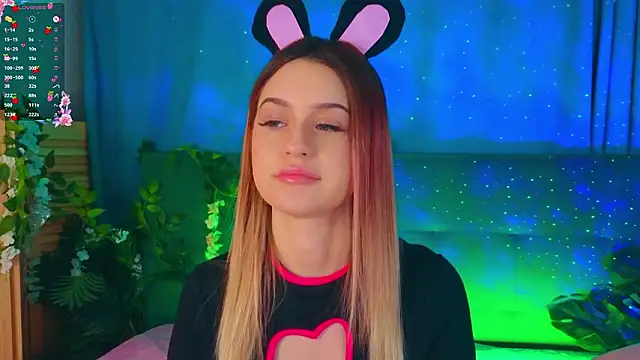 AlinaWalters online show from February 12, 8:41 pm