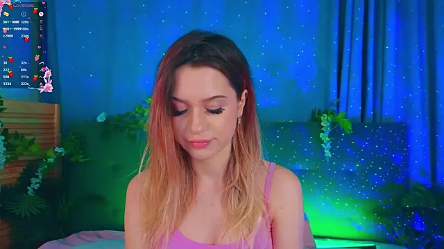 AlinaWalters online show from February 4, 8:37 pm