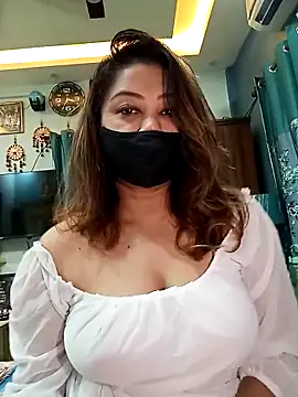 Cute-mona online show from May 4, 10:07 am
