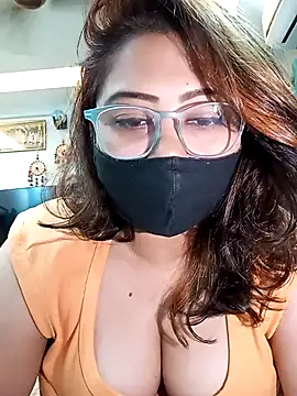 Cute-mona online show from November 7, 11:04 am