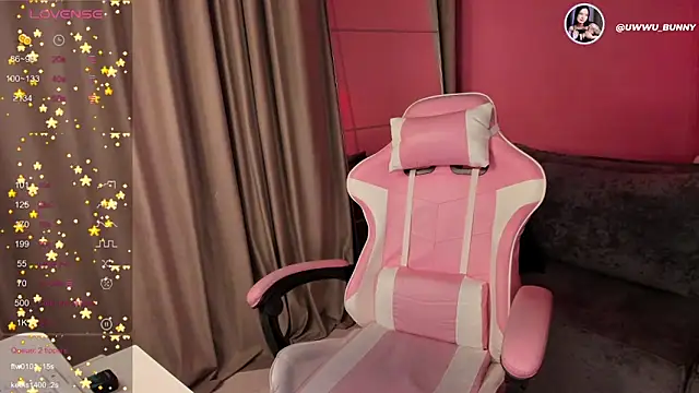 uwwu bunny online show from March 13, 5:18 pm