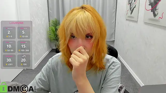 Snapshot of Little_Chips chatting on September 20, 6:13 pm Little Chips online show from September 20, 6:13 pm