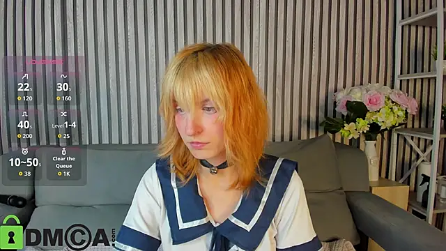 Snapshot of Little_Chips chatting on October 11, 5:03 pm Little Chips online show from October 11, 5:03 pm