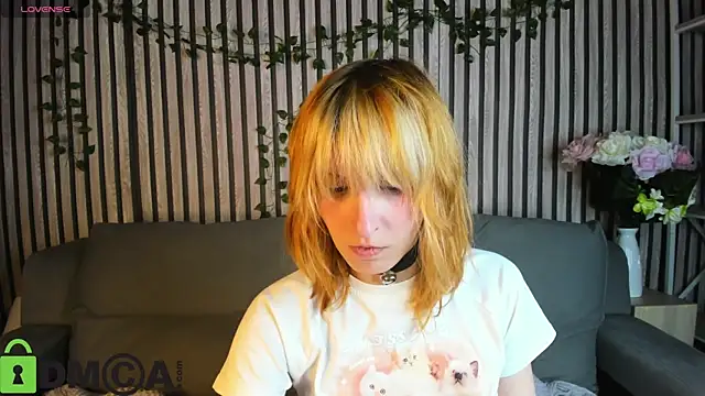 Little Chips online show from October 25, 5:13 pm