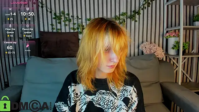 Little Chips online show from February 10, 5:23 pm