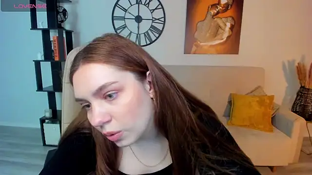 Snapshot of DaniellaLovely chatting on March 4, 2:21 pm DaniellaLovely online show from March 4, 2:21 pm