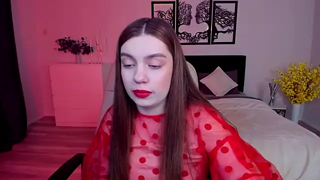 Snapshot of DaniellaLovely chatting on February 10, 2:16 pm DaniellaLovely online show from February 10, 2:16 pm