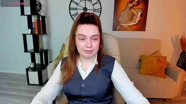 Snapshot of DaniellaLovely chatting on March 7, 11:29 am DaniellaLovely online show from March 7, 11:29 am
