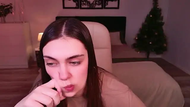 DaniellaLovely online show from December 22, 10:48 am