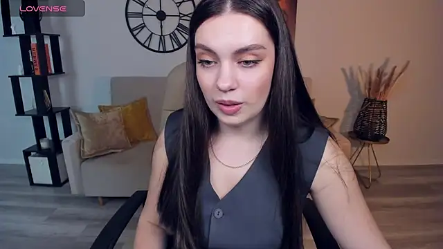 Snapshot of DaniellaLovely chatting on March 20, 2:42 pm DaniellaLovely online show from March 20, 2:42 pm