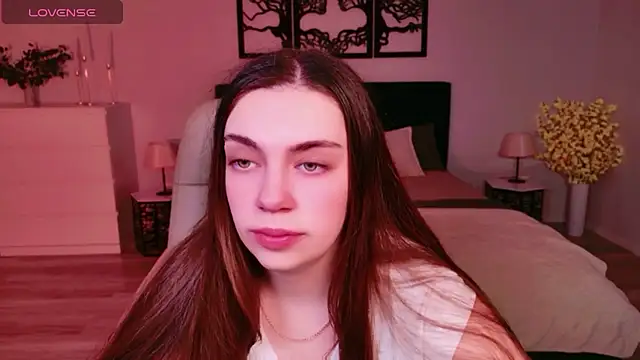 DaniellaLovely online show from December 5, 10:58 am