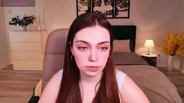 DaniellaLovely online show from March 1, 11:10 am