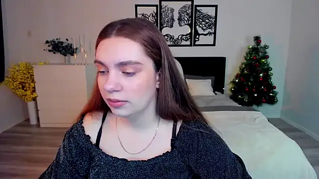 Snapshot of DaniellaLovely chatting on January 26, 11:06 am DaniellaLovely online show from January 26, 11:06 am