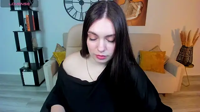 Snapshot of DaniellaLovely chatting on March 9, 1:59 pm DaniellaLovely online show from March 9, 1:59 pm