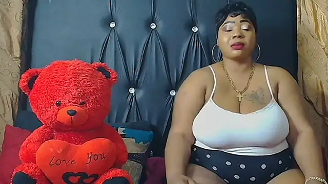 Snapshot of HUMONGUOUSTITSS chatting on October 8, 4:08 pm HUMONGUOUSTITSS online show from October 8, 4:08 pm