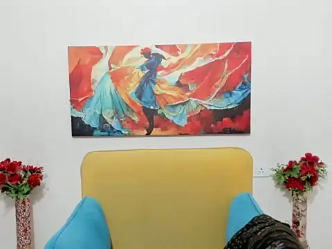 evaaelfiee online show from May 23, 3:27 am