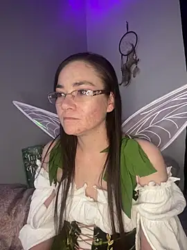 Cutebitchxh online show from April 24, 2:02 am