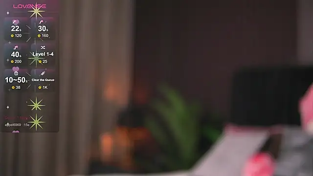 Snapshot of CataleyaKirk chatting on February 12, 11:40 am CataleyaKirk online show from February 12, 11:40 am