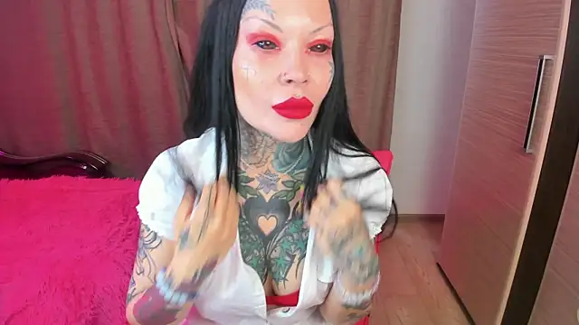 Megan Black Moon online show from September 12, 9:20 am