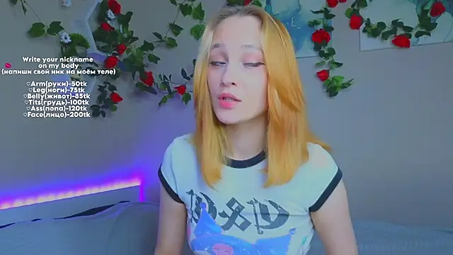MaryRace online show from May 28, 5:19 pm